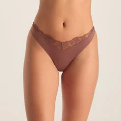 Anti-Gravity String - Muskat