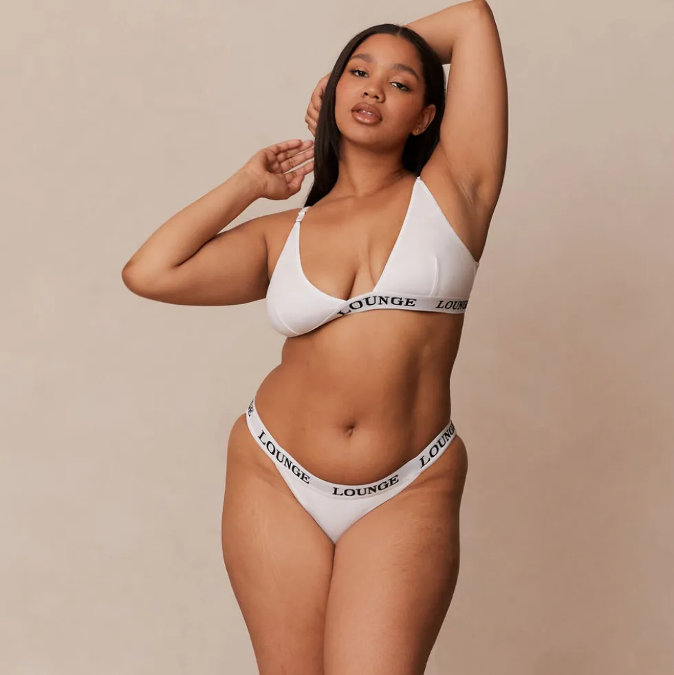 Bamboo Triangle BH und String/Slip Set - Ganz Weiß