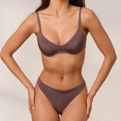 Barely There Plunge BH - Blaubeere