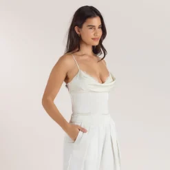 Cami mit Drapiertem Ausschnitt - Crèmefarbe