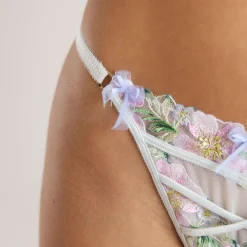 Daphnie G-String - Austernschale