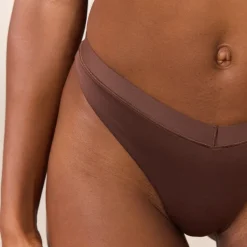 Everyday Comfort String - Kakao