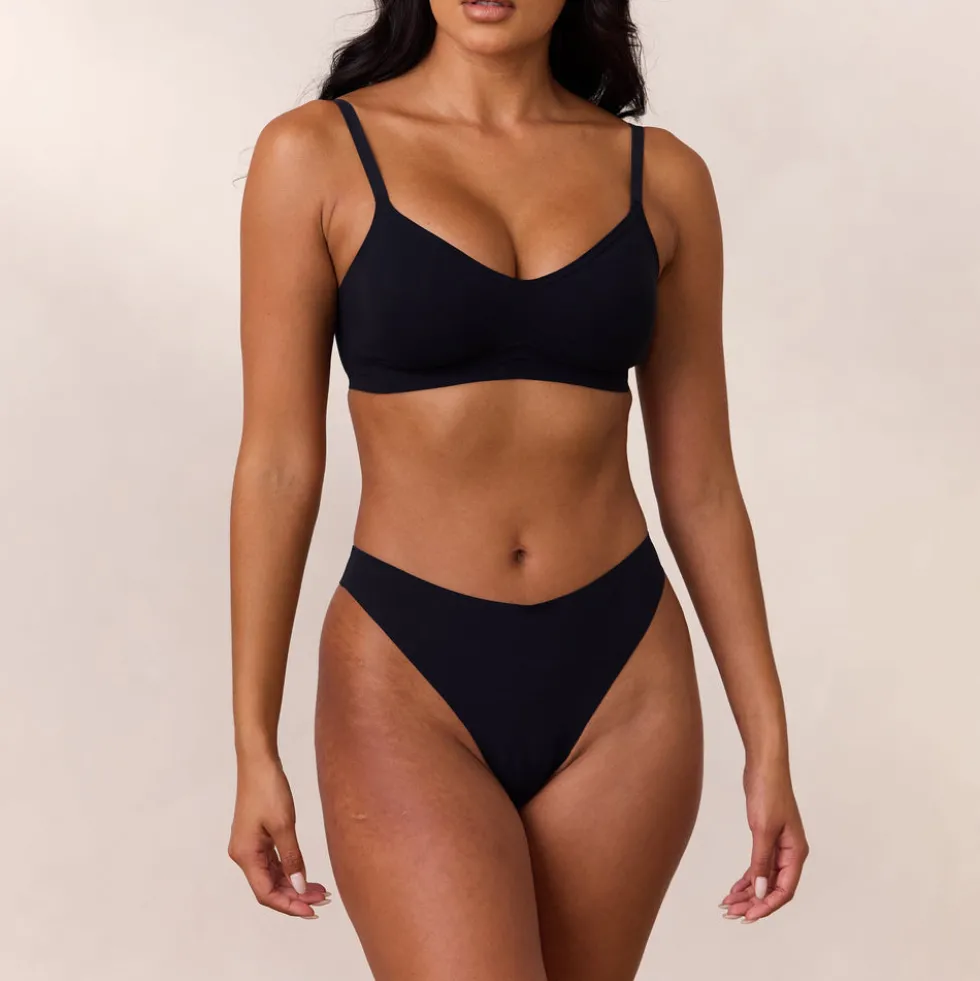Everyday Flex Bralette - Schwarz