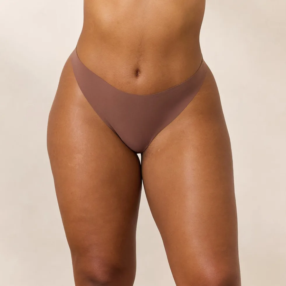 Everyday Flex String - Muskat