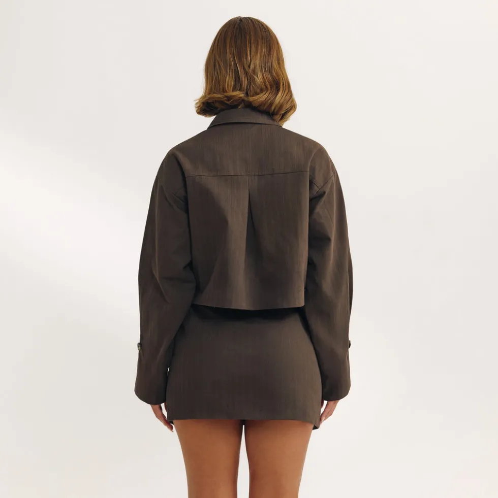 Jacke mit Knopfdetail - Dunkelbraun