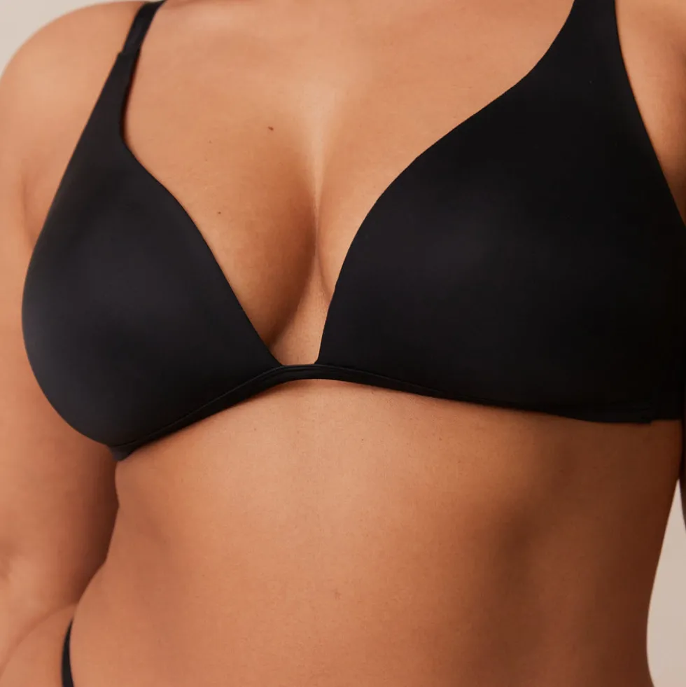 Light Bügelloser Plunge T-shirt BH und String/Slip Set - Schwarz