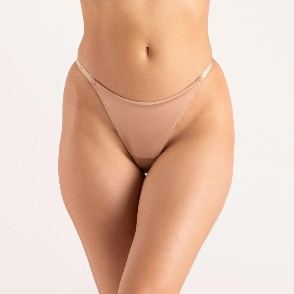 Luxury String - Honigfarbe