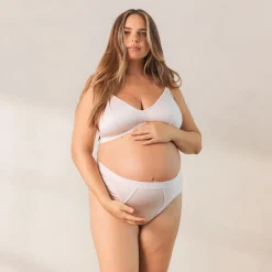 Nurture Still-BH und String/Slip Set - Crèmefarben