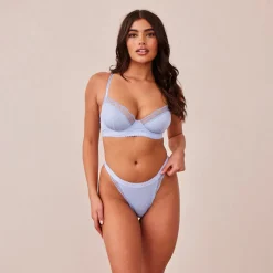Ribbed Balcony BH und String/Slip Set - Blau