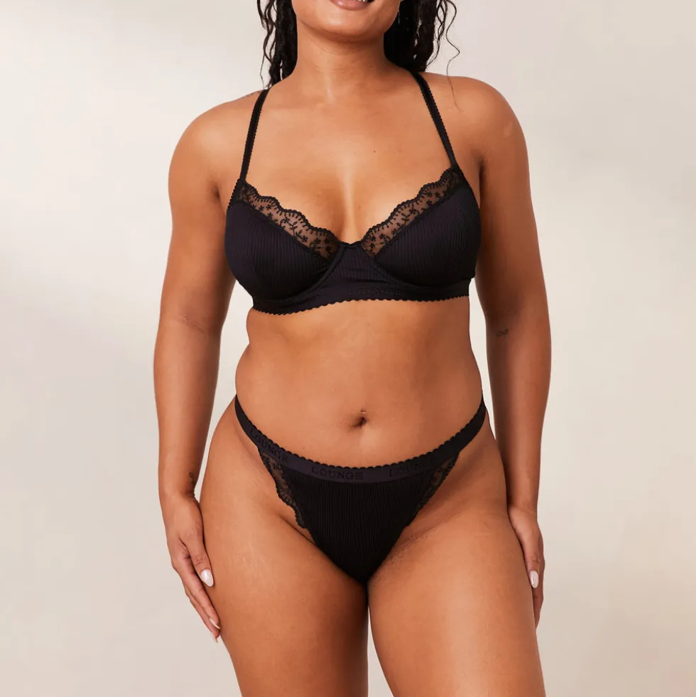 Ribbed Balcony BH und String/Slip Set - Schwarz