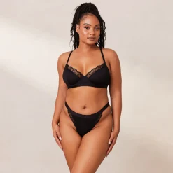 Ribbed Balcony BH und String/Slip Set - Schwarz